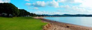 Paihia beach near Hone Heke Lodge backpackers Kerikeri